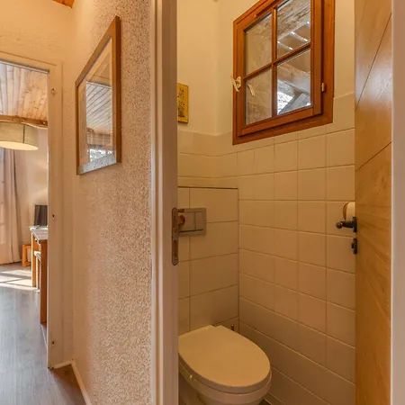 Apartment Gawal 2 *